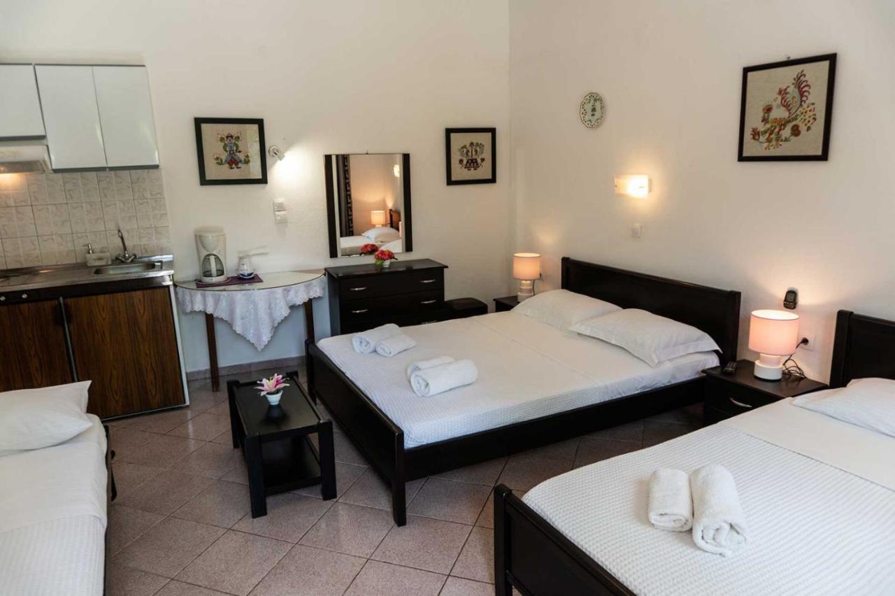 Skyros Avra Residences Kültér fotó