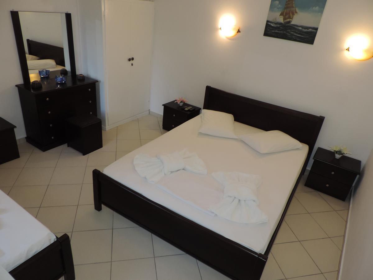 Skyros Avra Residences Kültér fotó